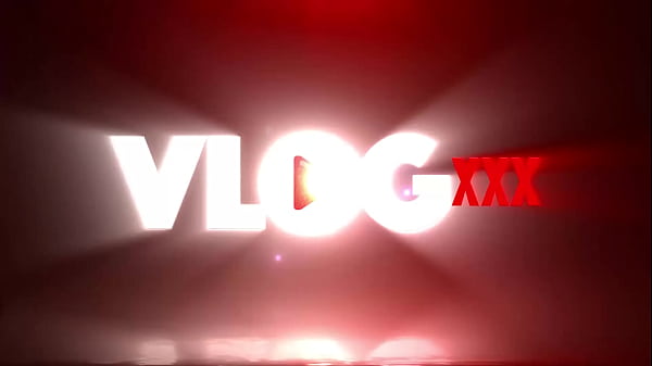 Horny MILF Krissy Lynn Successfully Seduces Massive Cock