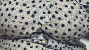 Il mio figliastro mi lecca le tette piene di panna 🔥💦