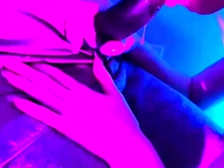 Close up fuck girl in big cock